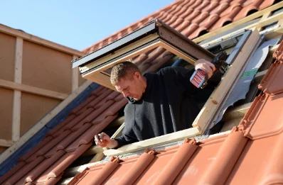 Pose de fenêtres de toit Velux à Oudalle